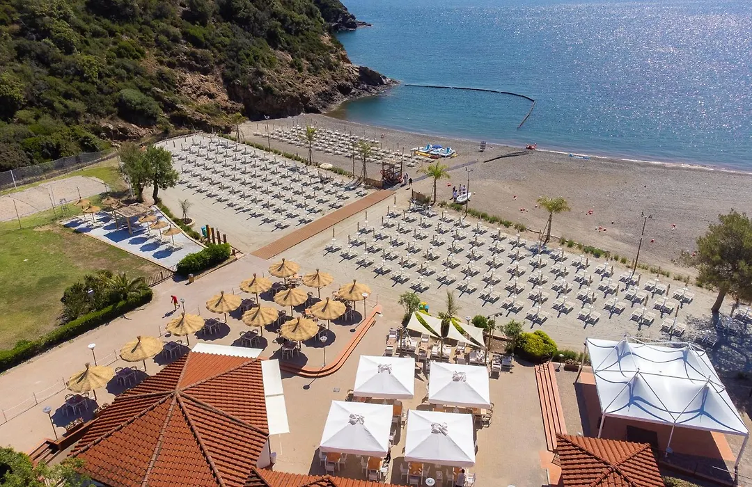 Ortano Mare Resort-1