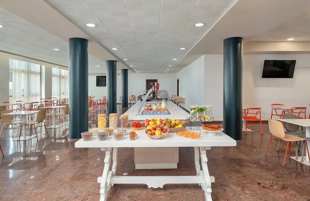 B&B HOTEL Settimo Torinese-1
