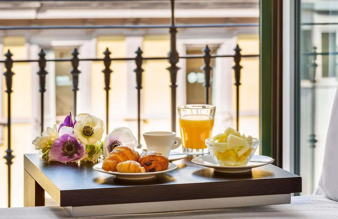 Mercure Napoli Centro Angioino-1