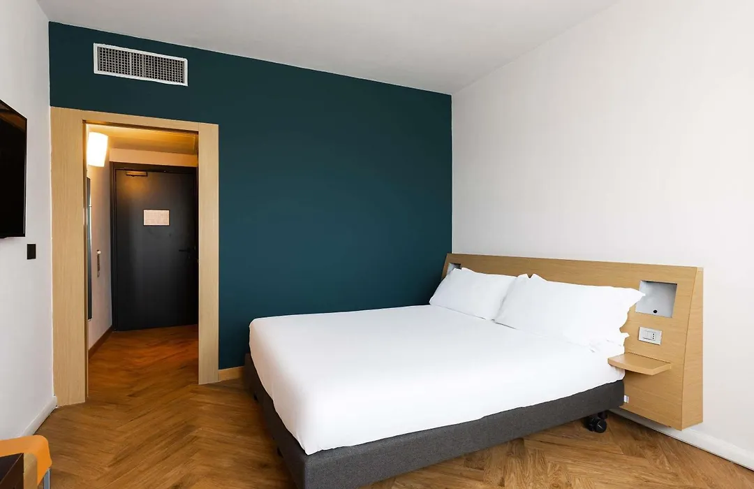 Novotel Caserta Sud-1