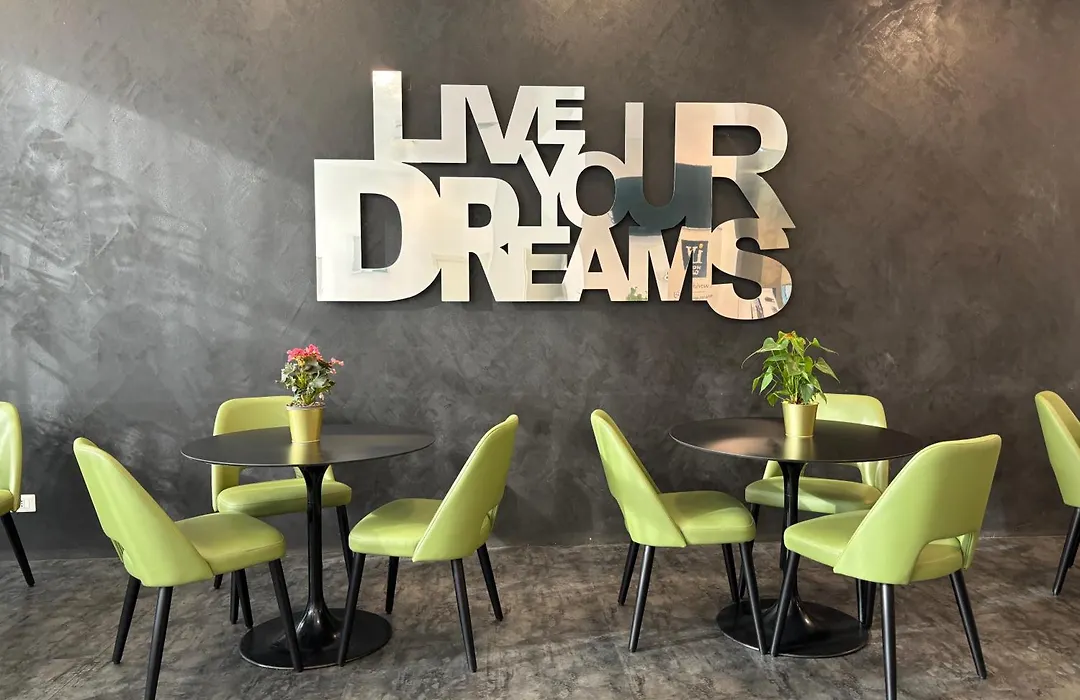 Ih Hotels Milano Lorenteggio-1