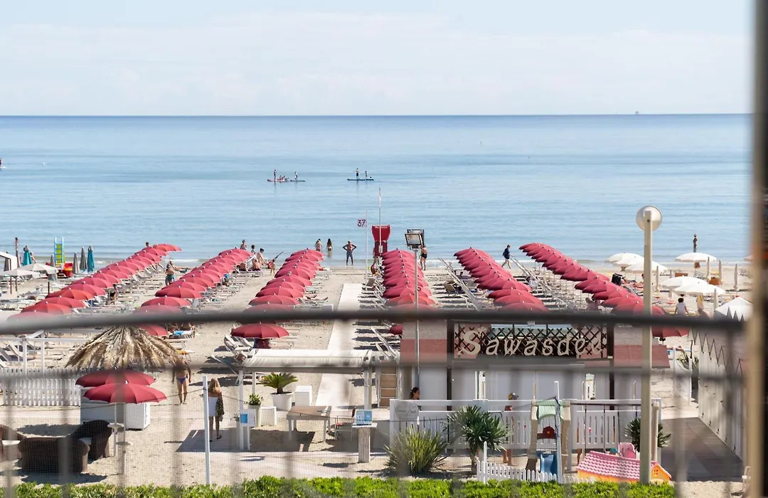 Hotel Soraya - Spiaggia Sawasdee With Beach, Restaurant & Parking-1