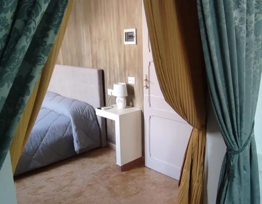 Ad Astra Rooms-1