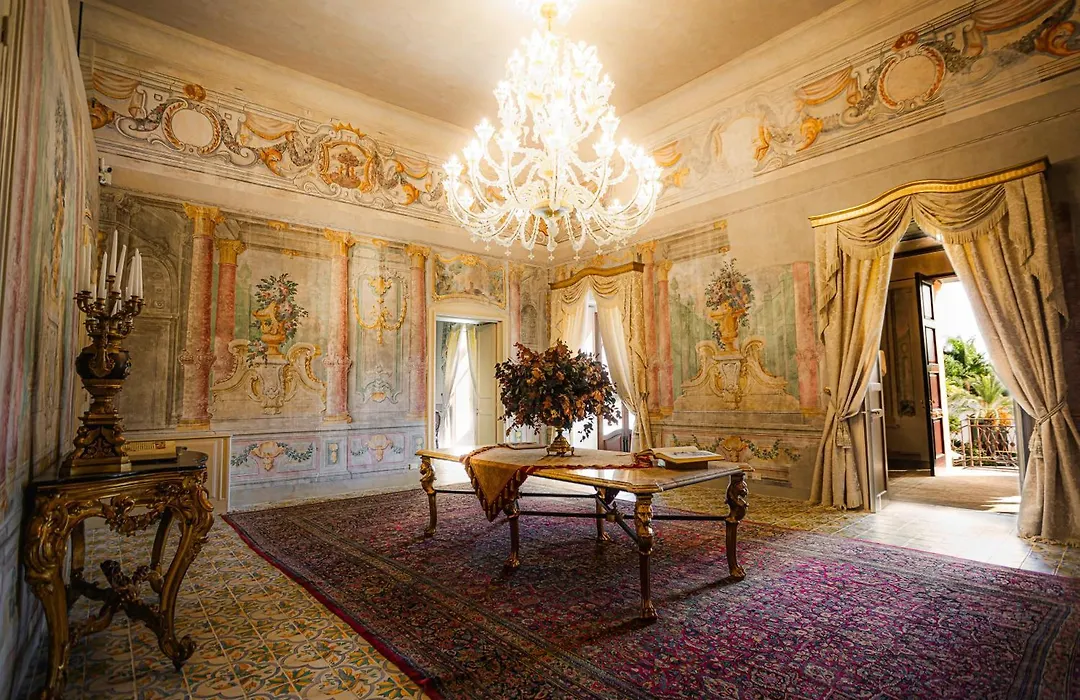 Villa Del Gattopardo-1