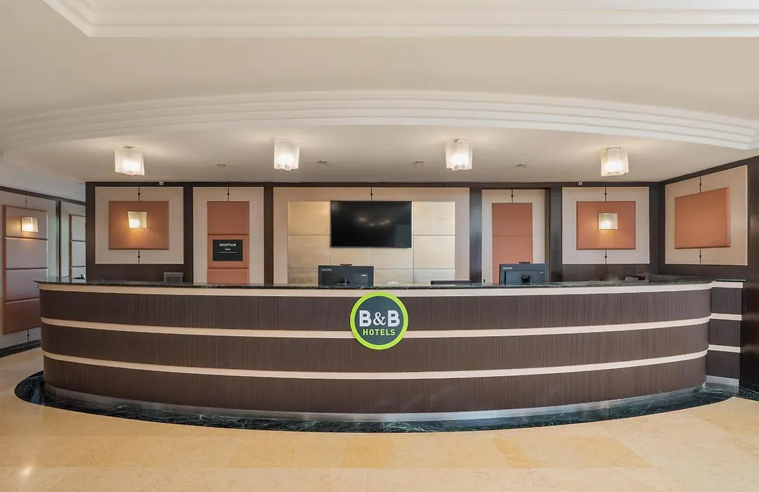 B&B Hotel Napoli San Mauro-1