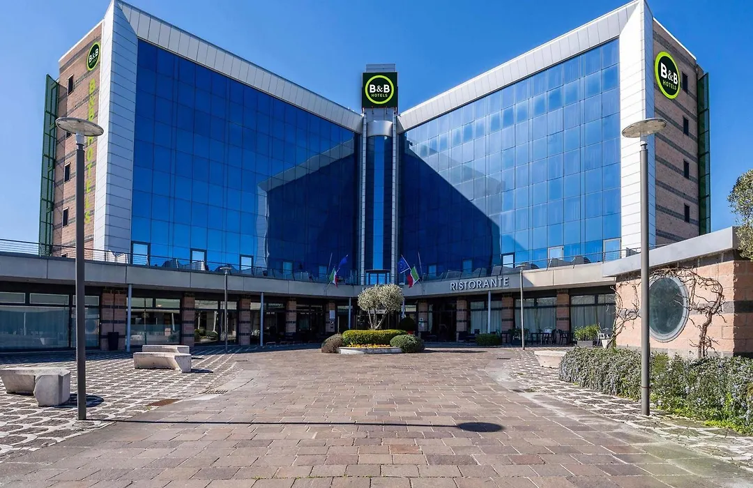 B&B HOTEL Expo Verona Villafranca-1