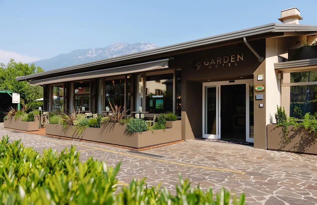 Hotel Garden Limone-1