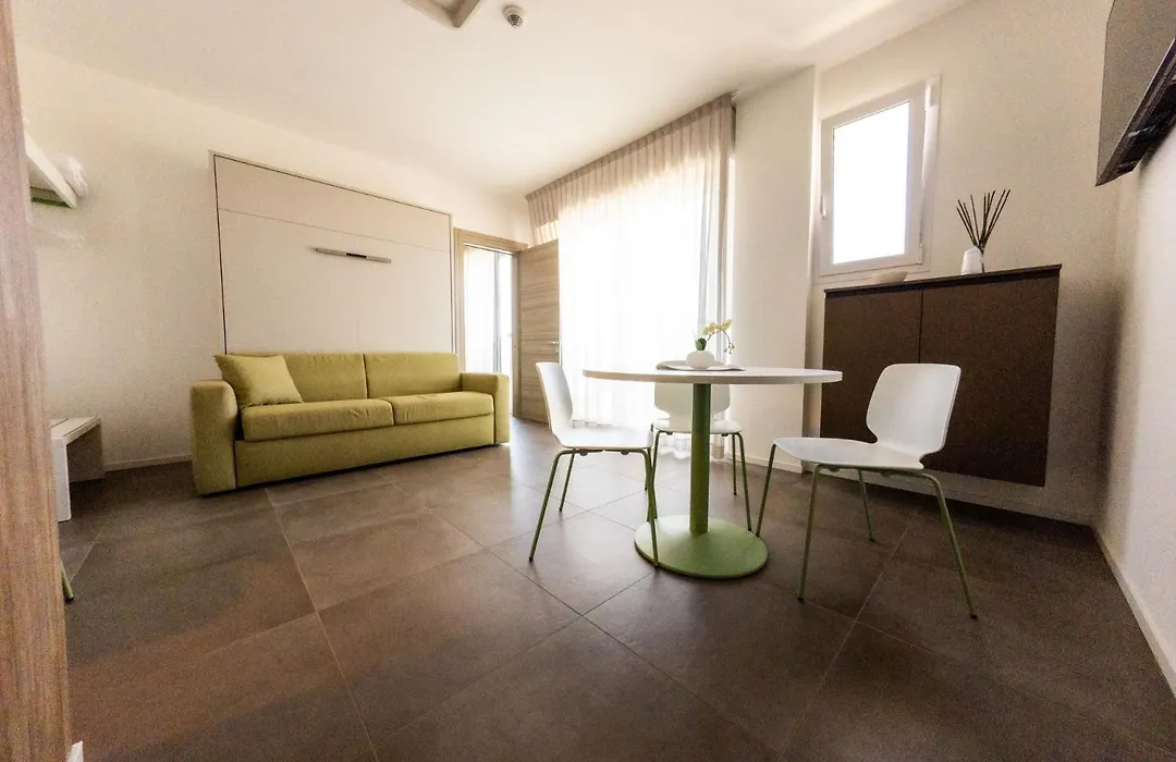 Hotel Luciana-1
