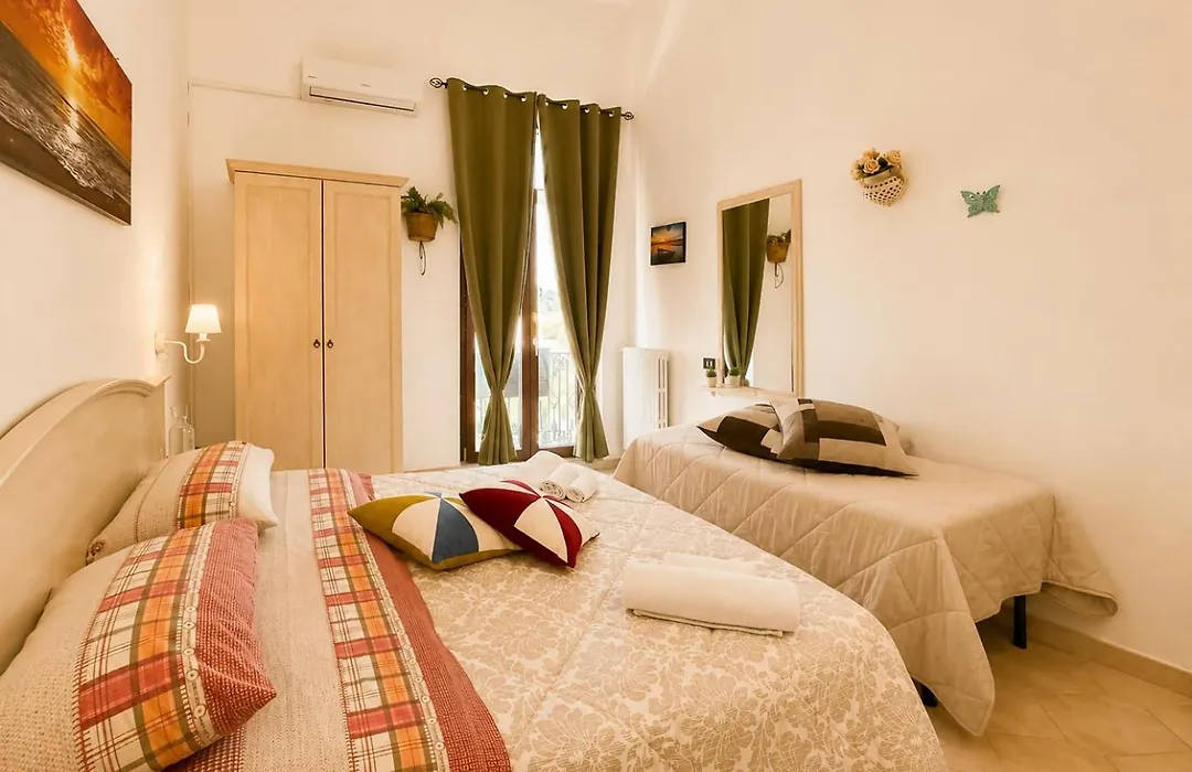 Bed And Breakfast Station-1