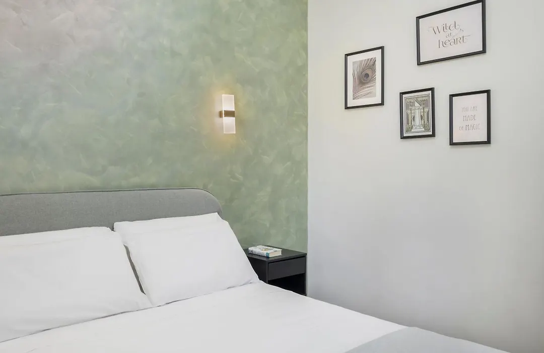 Rohome Stay-1