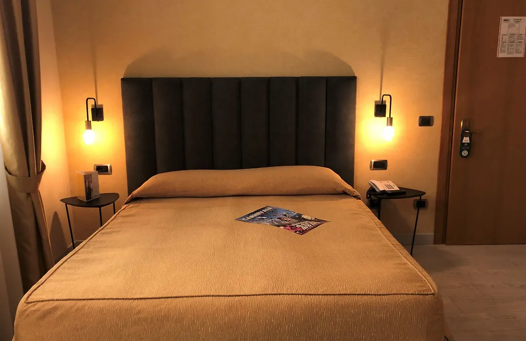 Hotel Tirrenia-1