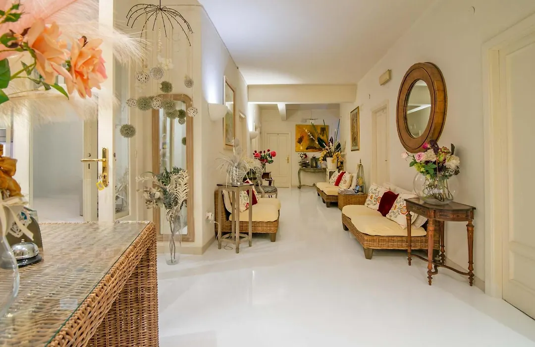 Hotel Gabbiano-1