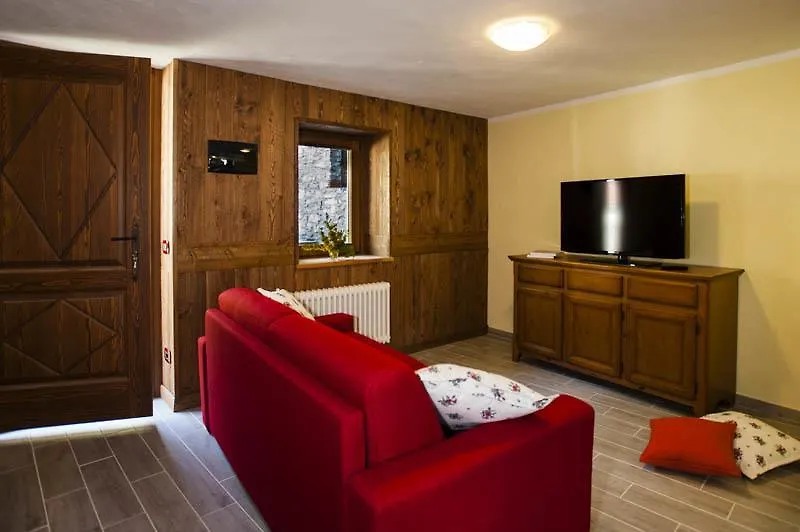 Emilio Apartments-1