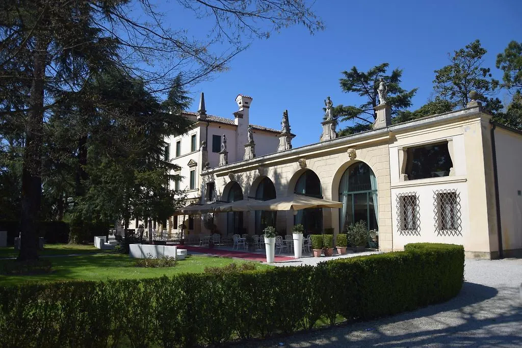 Villa Italia-1