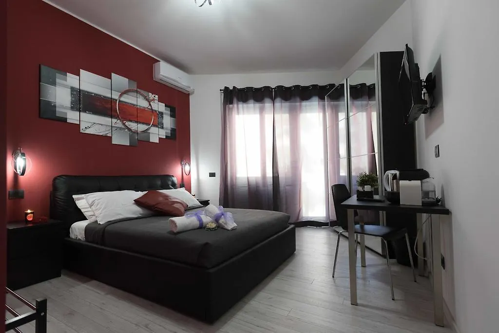 Audrey Rooms-1