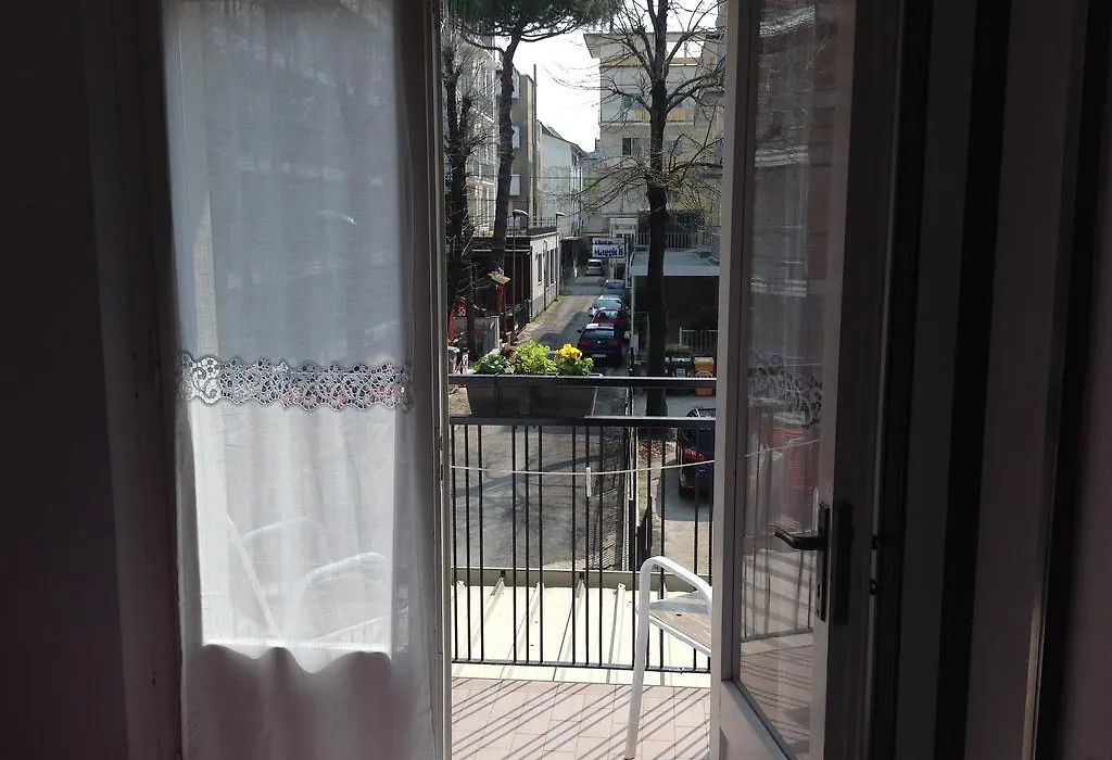 Hotel Laura-1