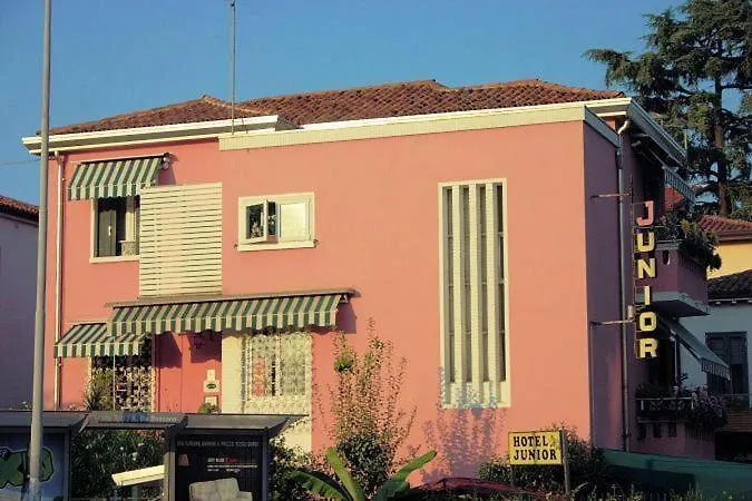 Albergo Junior-1