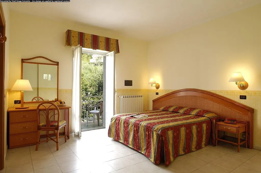Hotel Casella-1