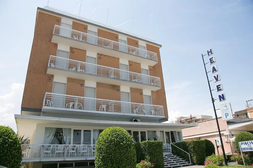 Hotel Heaven-1