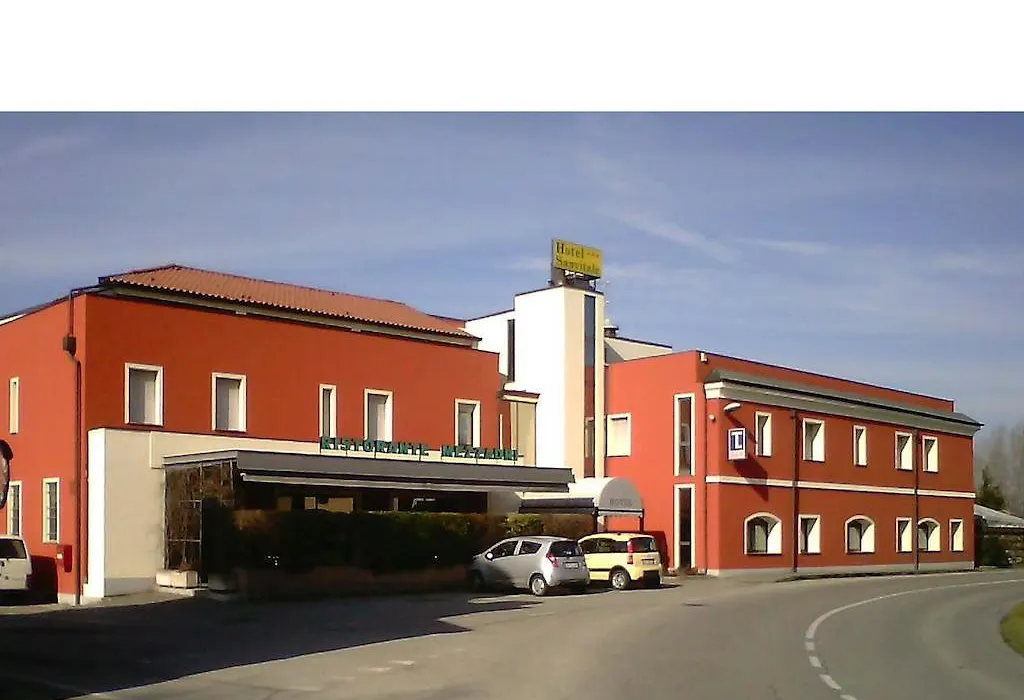 Hotel Sanvitale-1