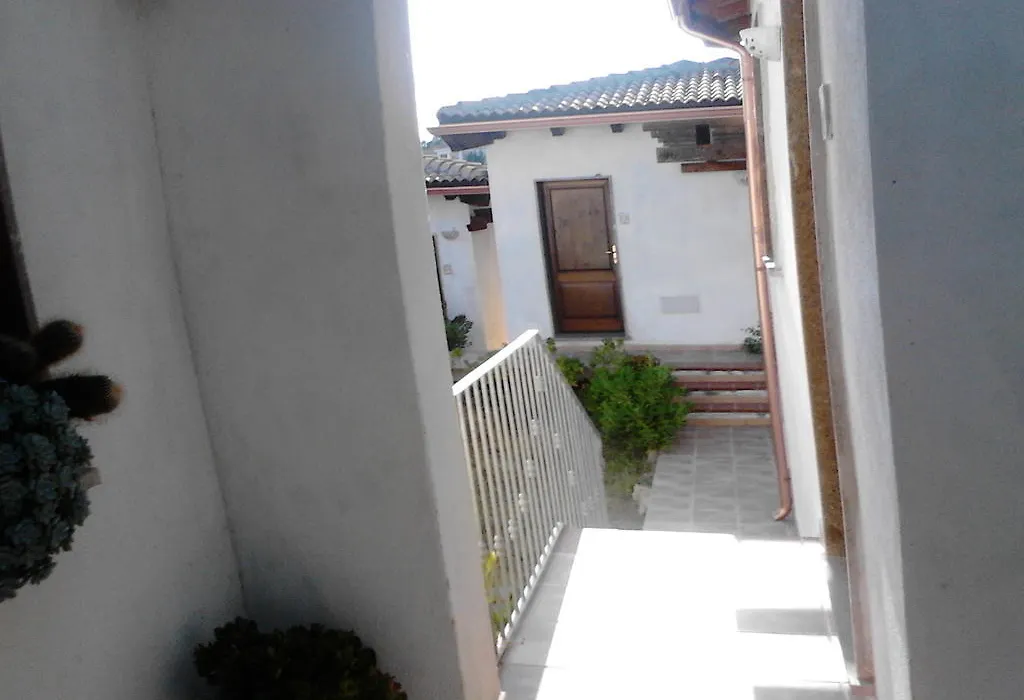 Affittacamere Valverde Di Naitana Rita-1