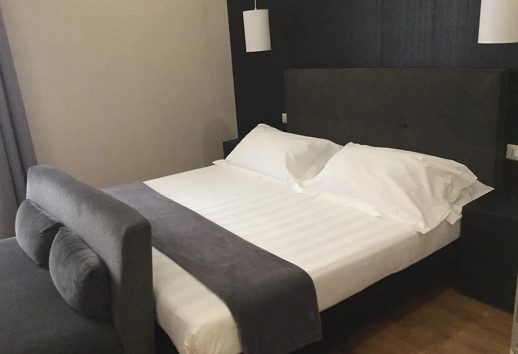Rhome Terminal Guest House-1