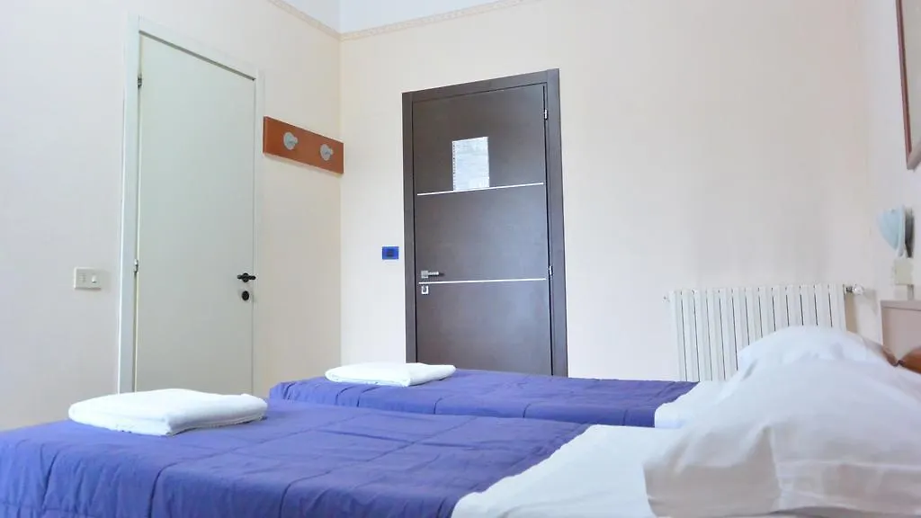 Hotel Arno-1