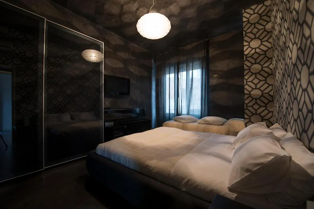B&B Lounge-1