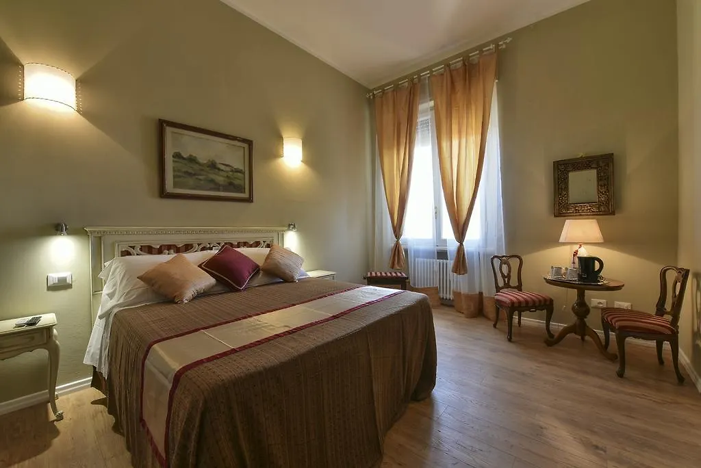 Florence Station Rooms-1