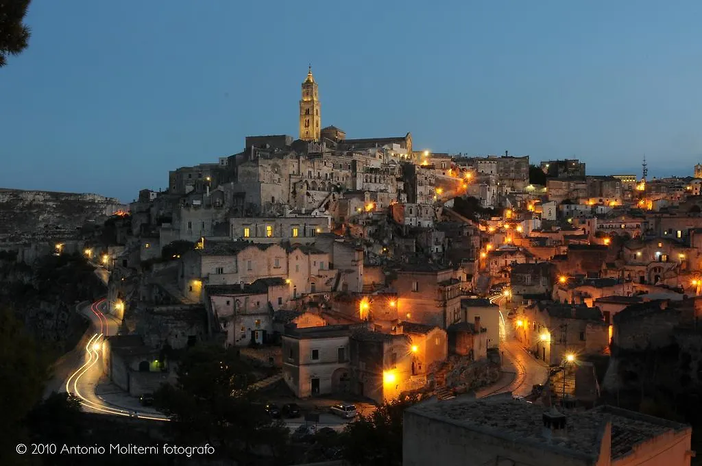 Casa Blanca Matera-1