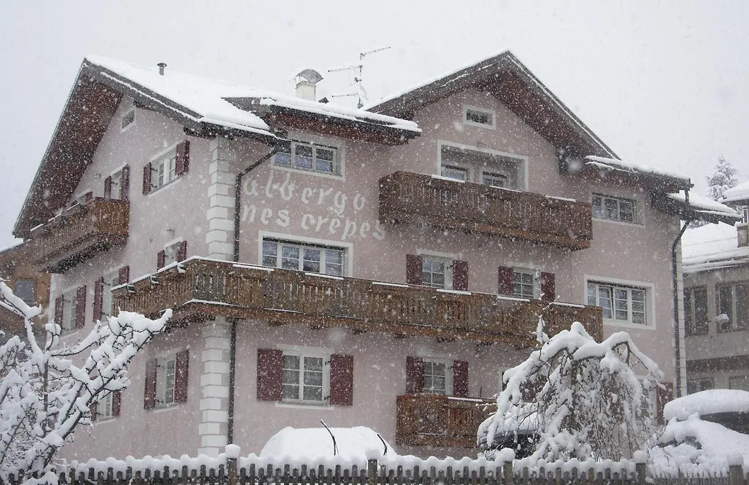 Hotel Garnì Nès Crépes-1