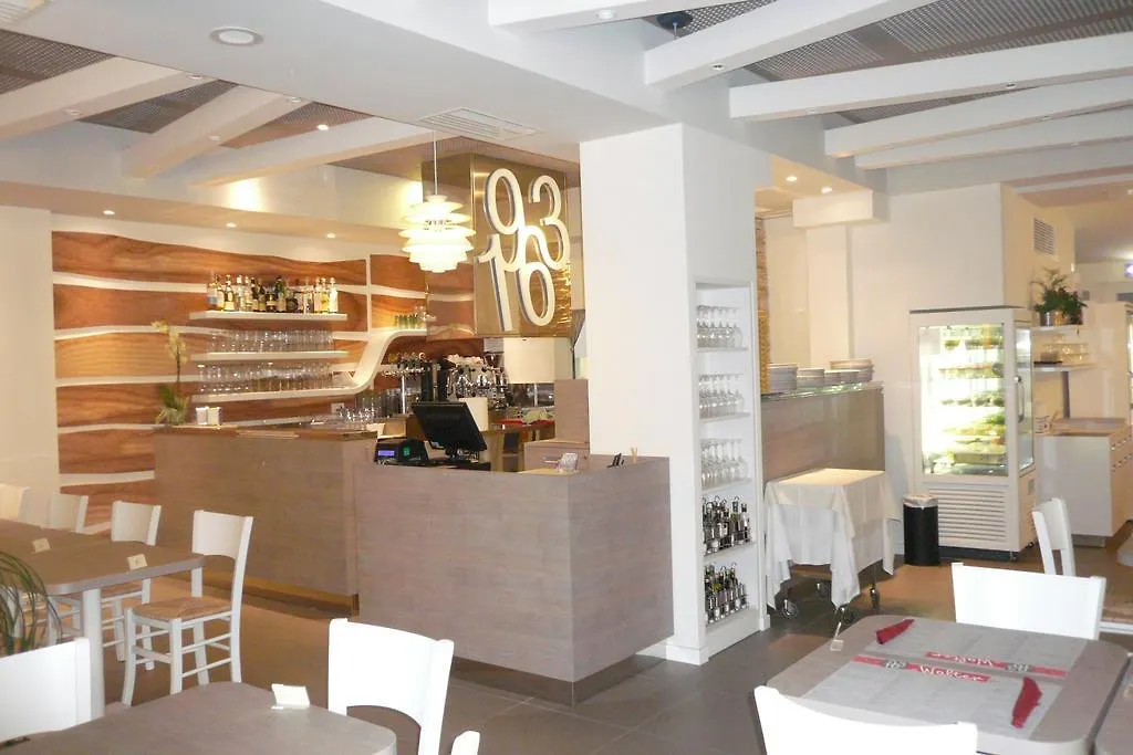 Hotel Daniela-1