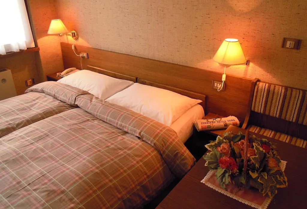 Hotel Orsingher-1