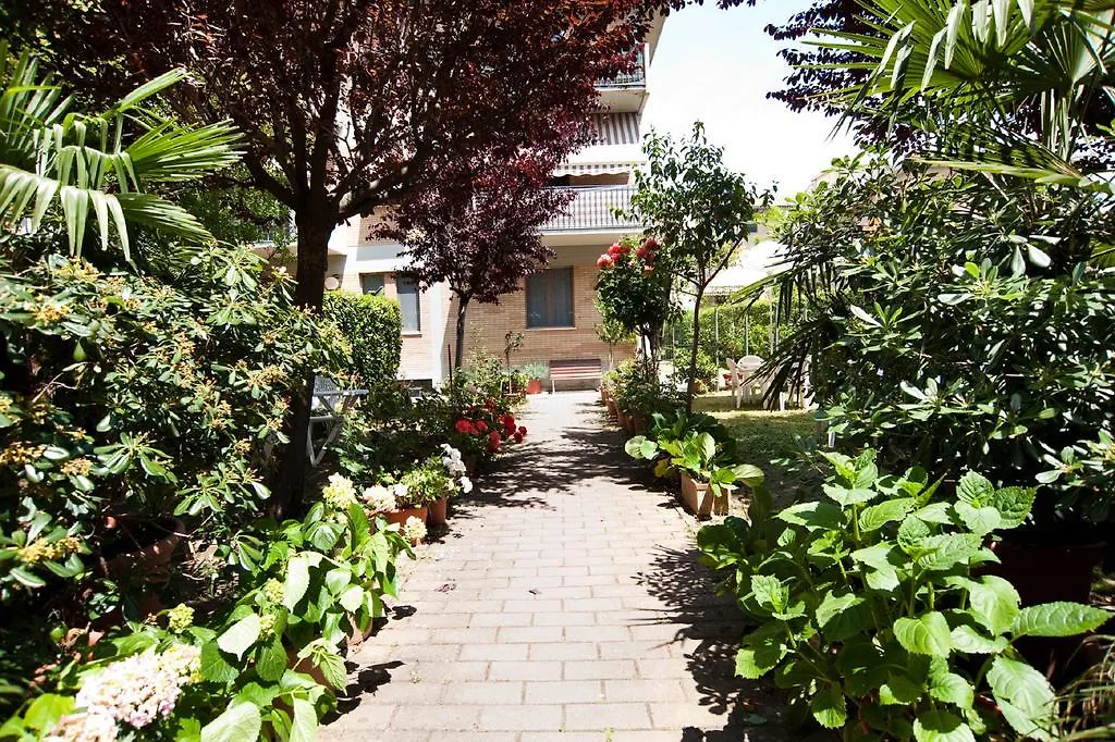 Hotel La Toscana-1