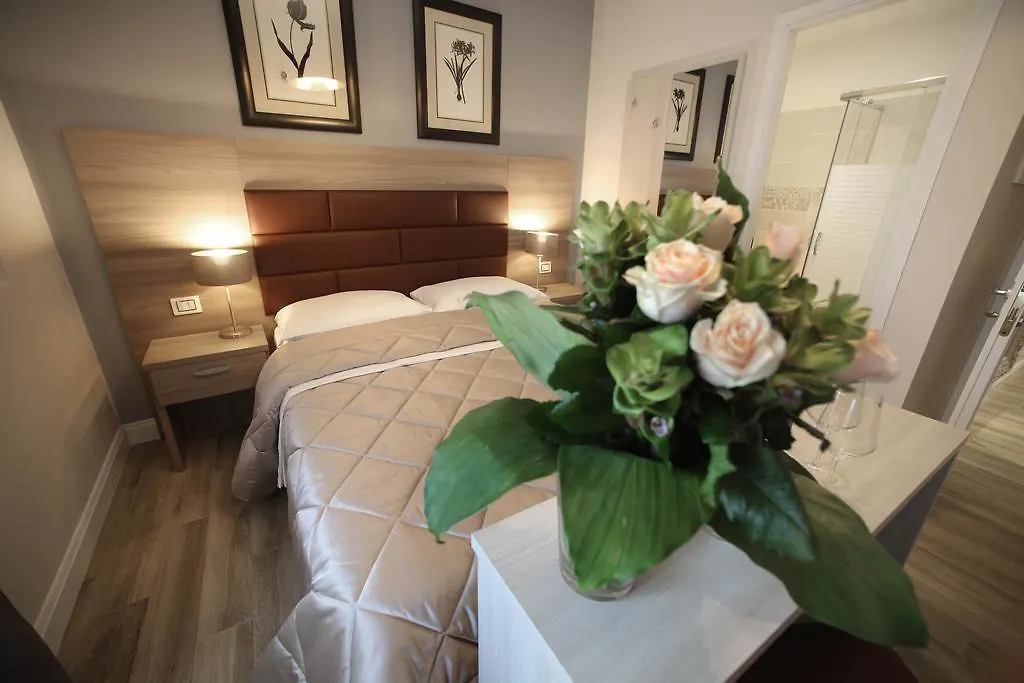 Alderotti Home-1
