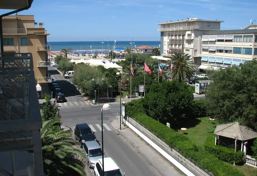 Hotel Smeraldo-1
