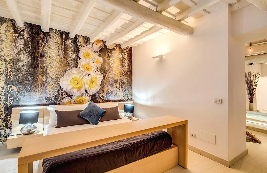 Yh Jacuzzi Suite-1
