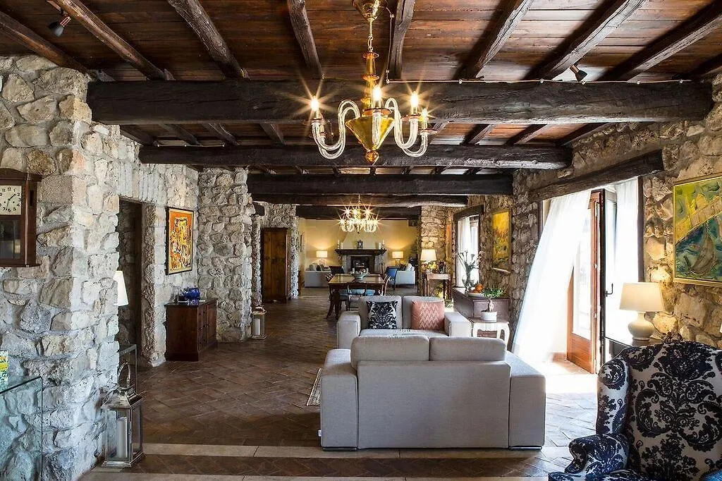Casale San Pietro-1