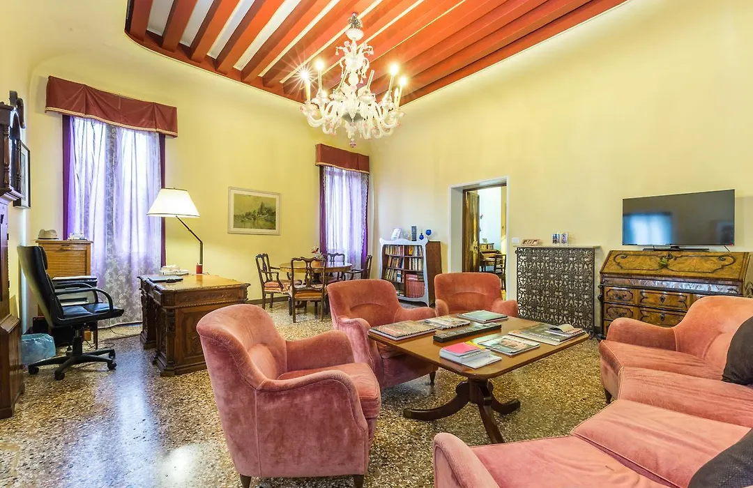 Venice Dose Guesthouse-1
