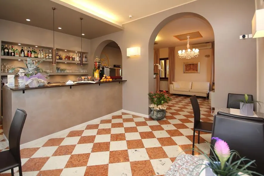 Hotel Sirena-1