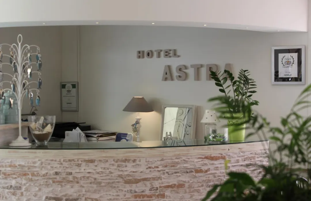 Hotel Astra-1