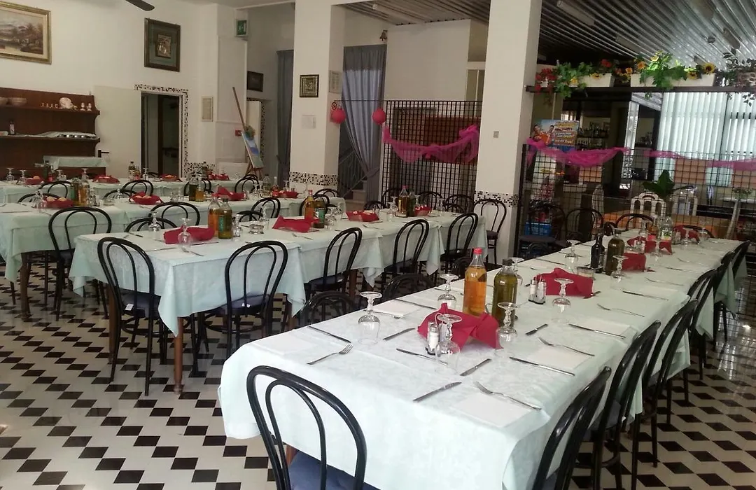 Hotel Villa Podgora-1