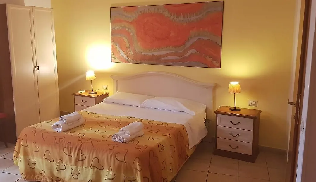 Gli Agrumi Rooms-1