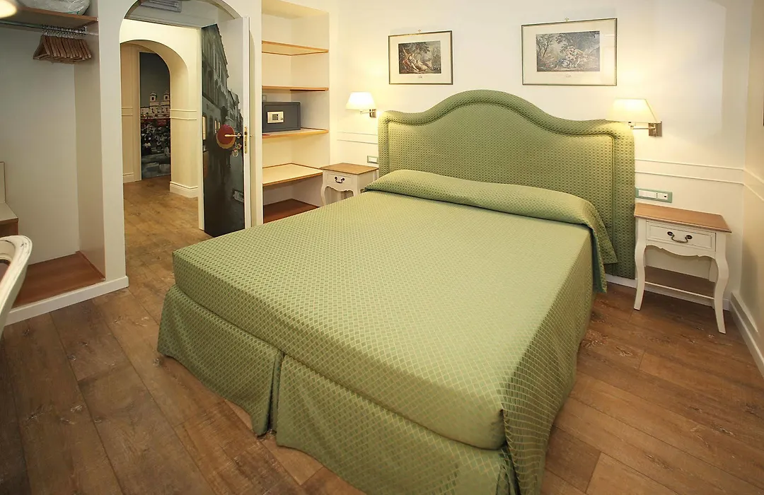 Residenza Ponte Sant'Angelo-1