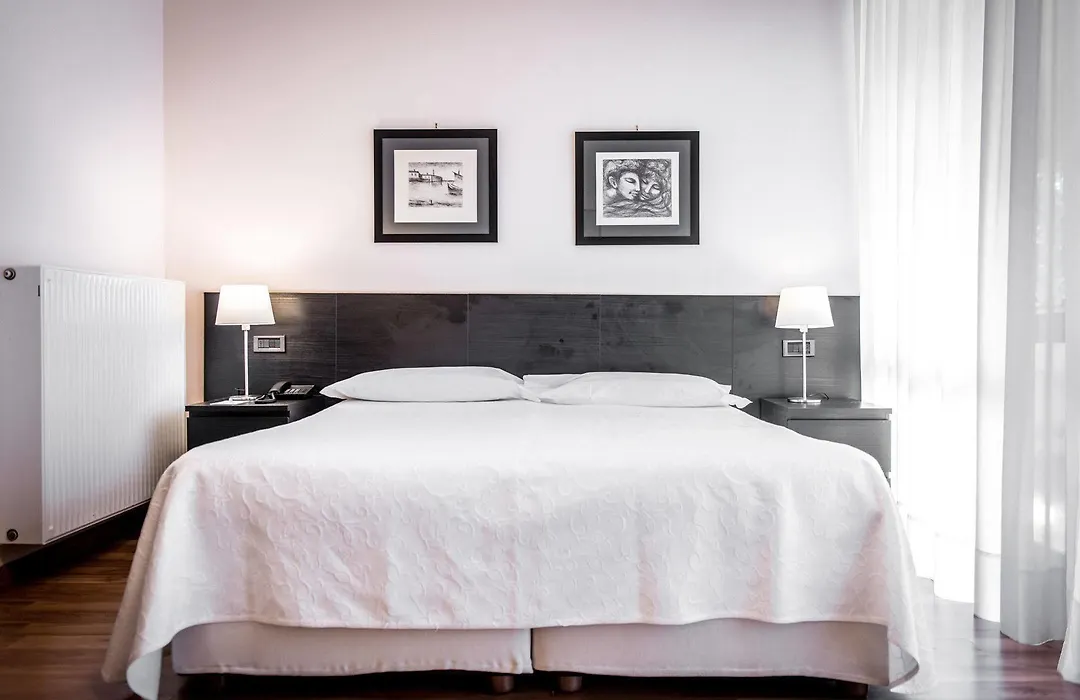 Astor Hotel-1