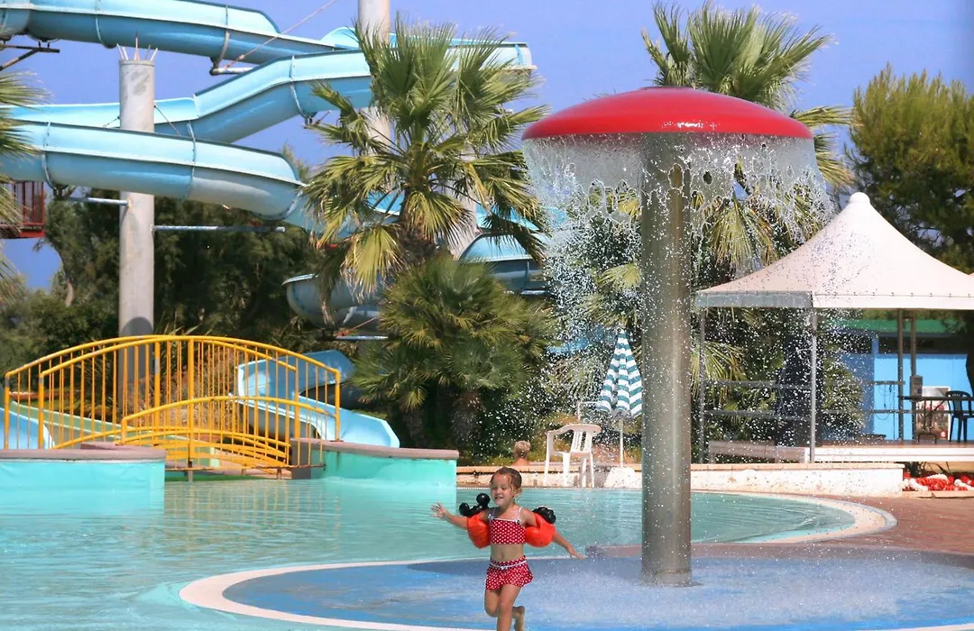 Camping Villaggio Lamaforca-1
