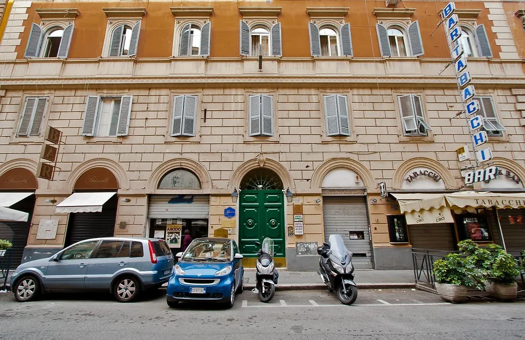 Bed In Roma-1
