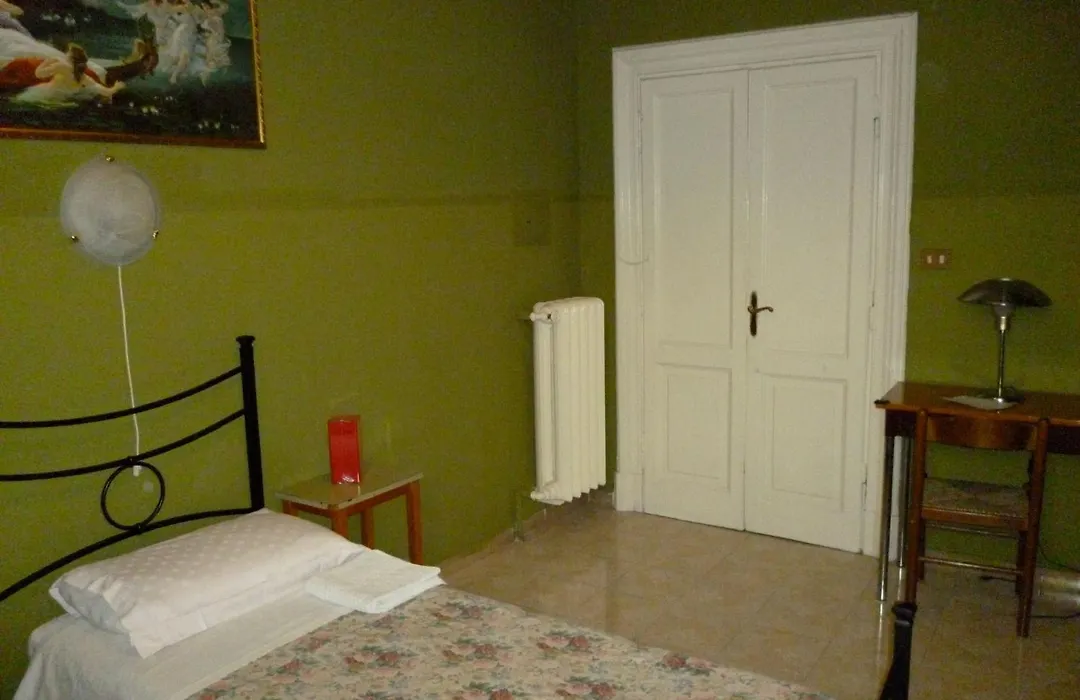 Hotel Giamaica For Girls & Ladies Only-1