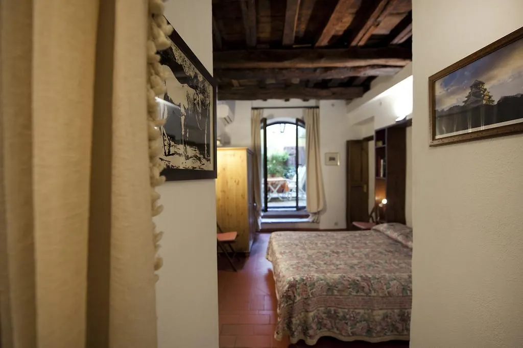 Palazzo Maggiore-1