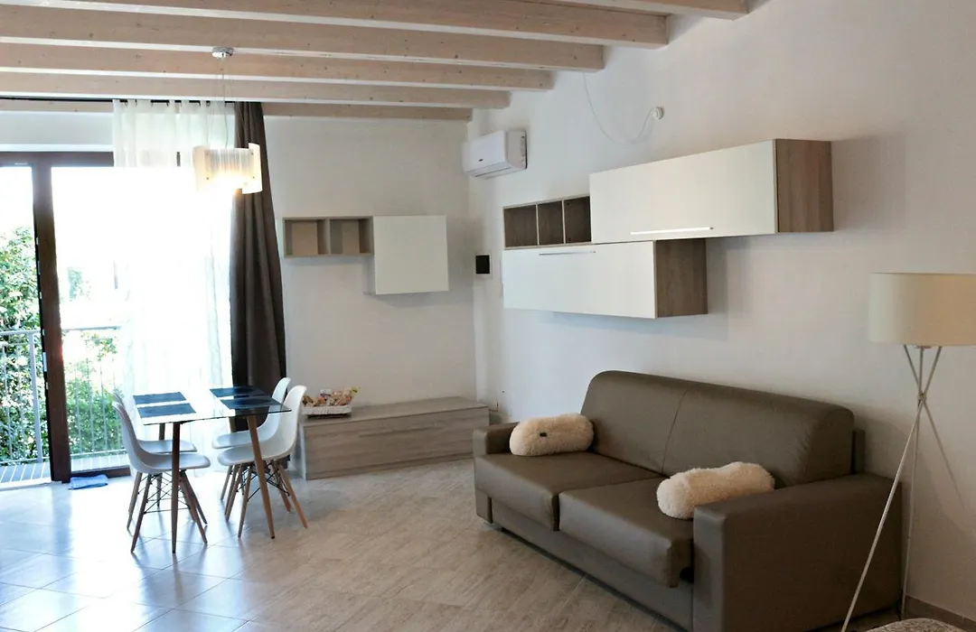 Paradeisos Residence Sas-1